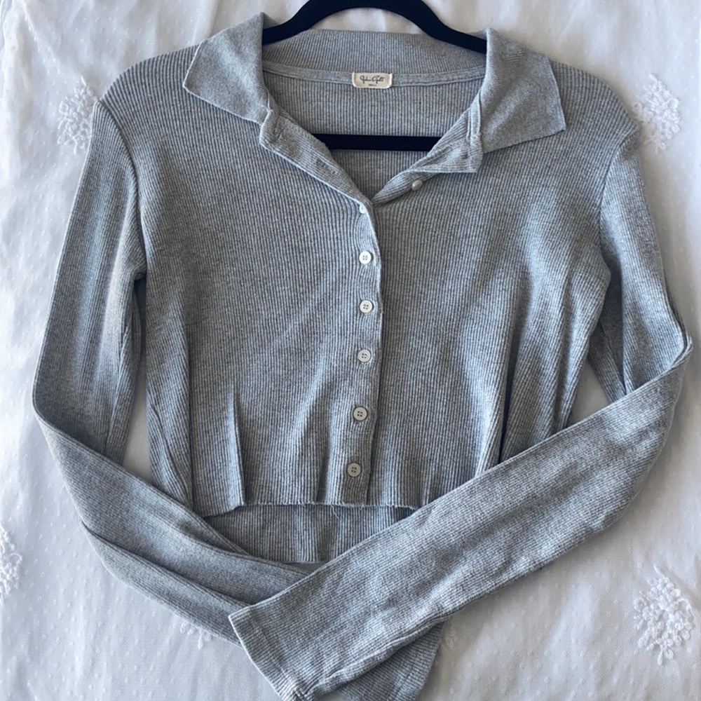 Women’s Long Sleeve Sweater